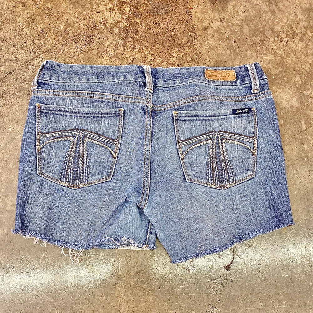 7 For All Mankind - Picture 4 of 5